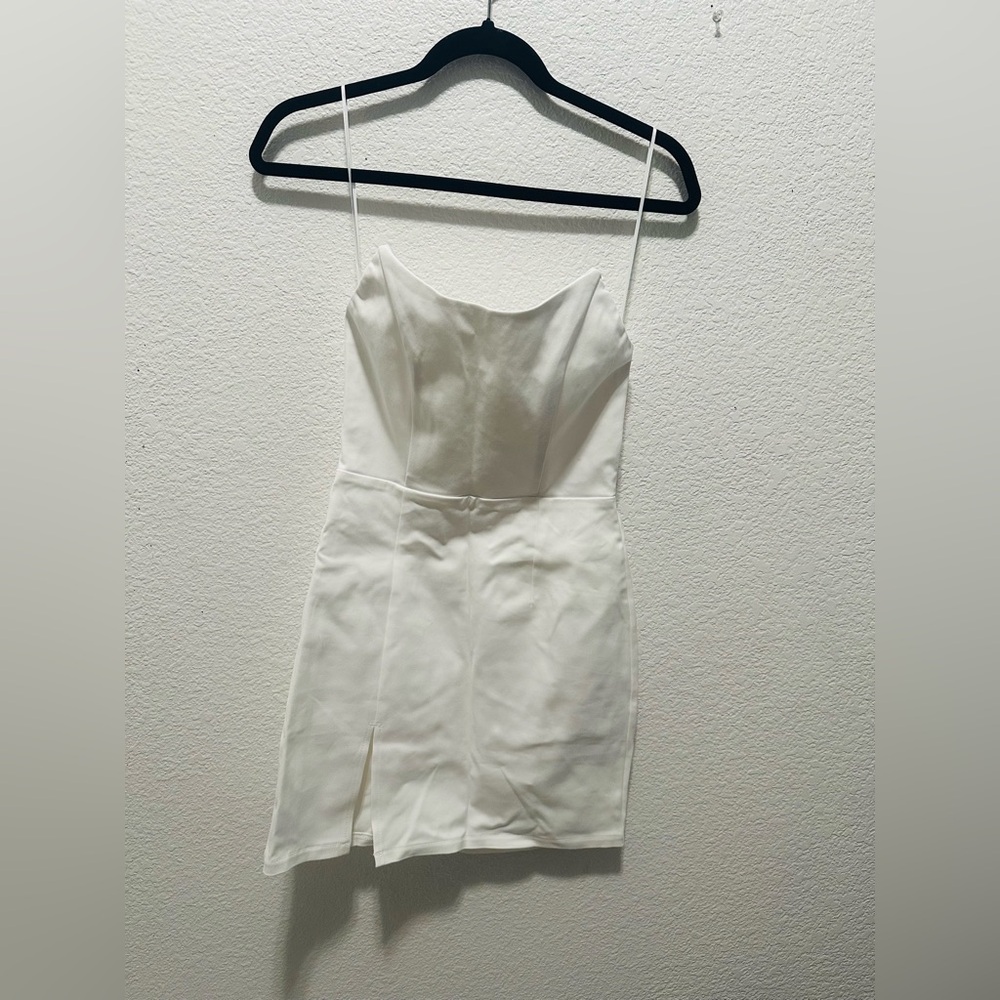 That’s so fet h off white dress 4